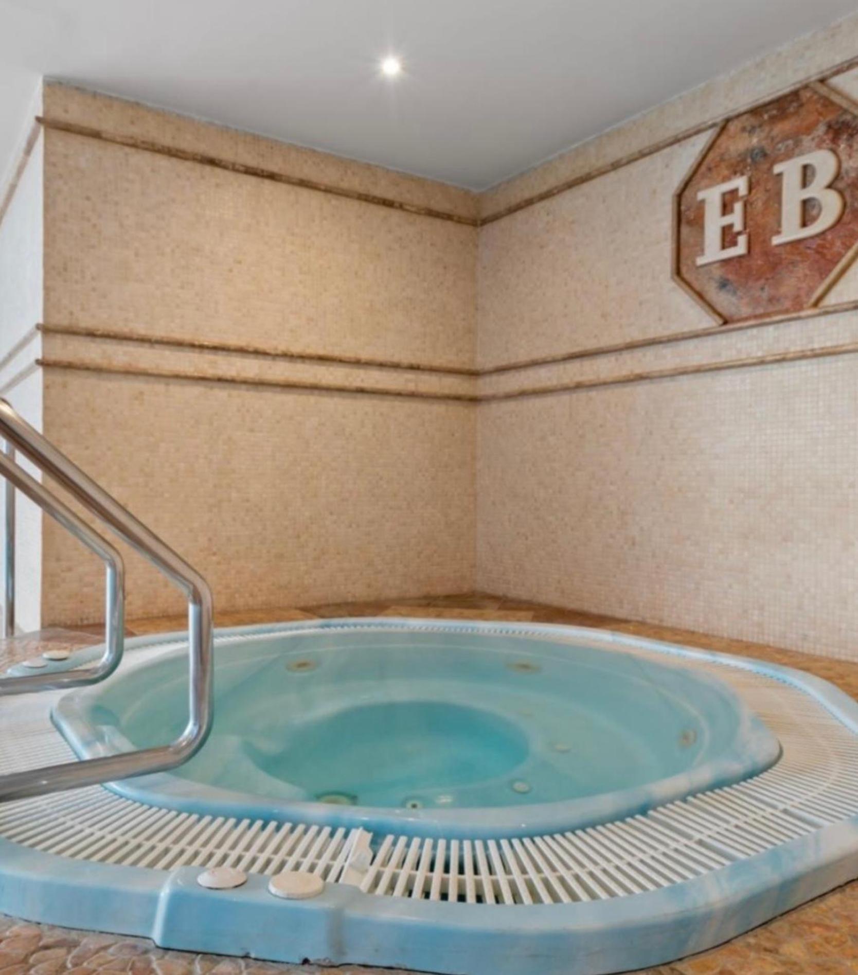 Апартаменты El Embrujo De Banus Es Lujo, Tranquilidad Y Prestigio En Марбелья Экстерьер фото